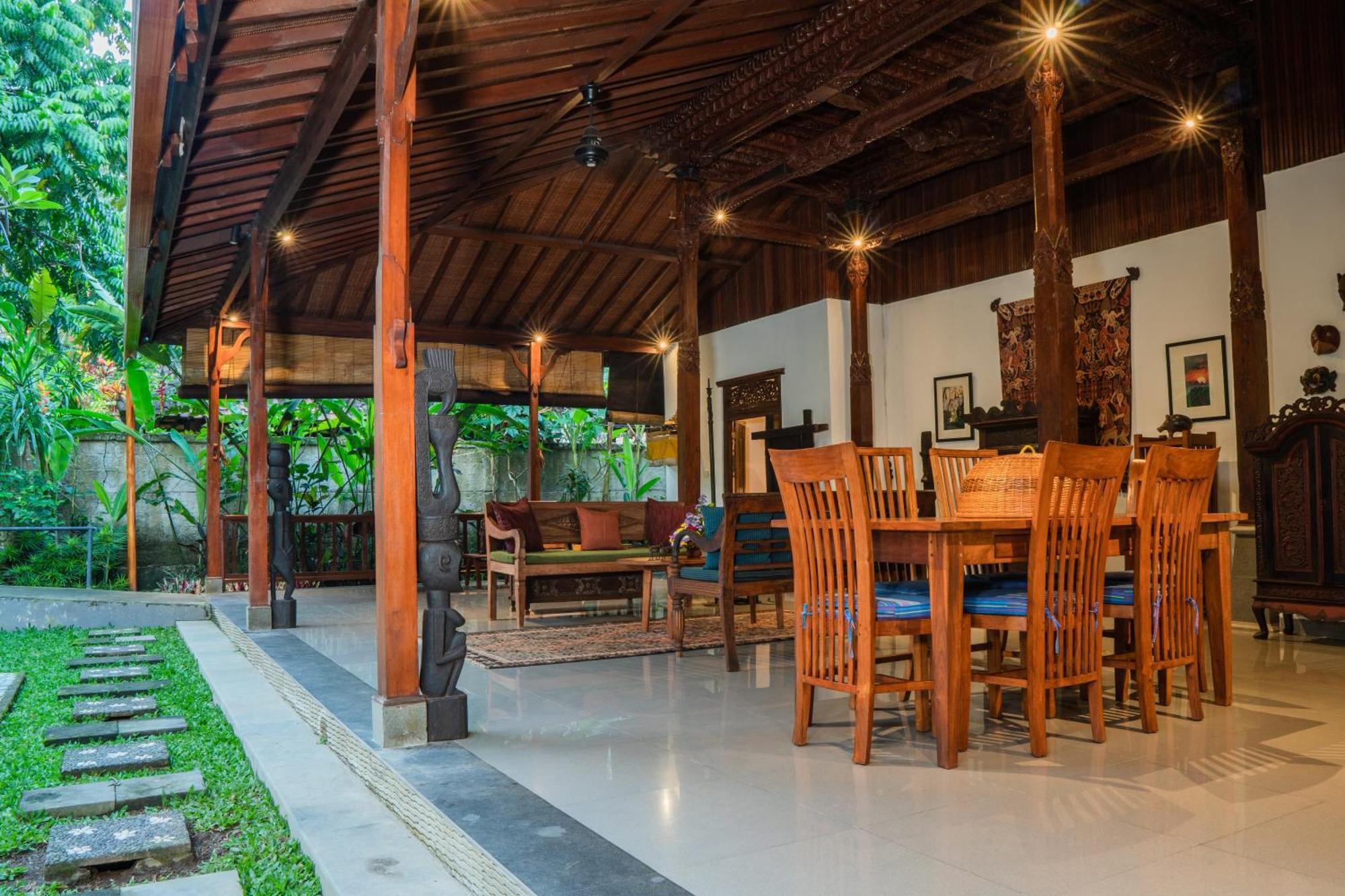 Rumah Joglo Ubud Eksteriør billede
